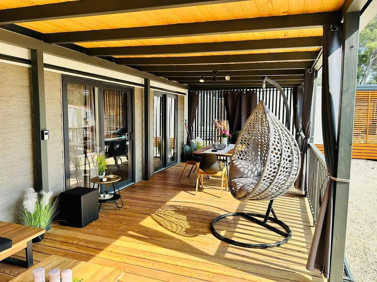 George Holiday Homes - Soline Beach